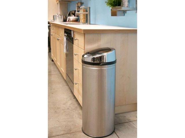 8 Gal Touchless Stainless Steel Trash Can P649481