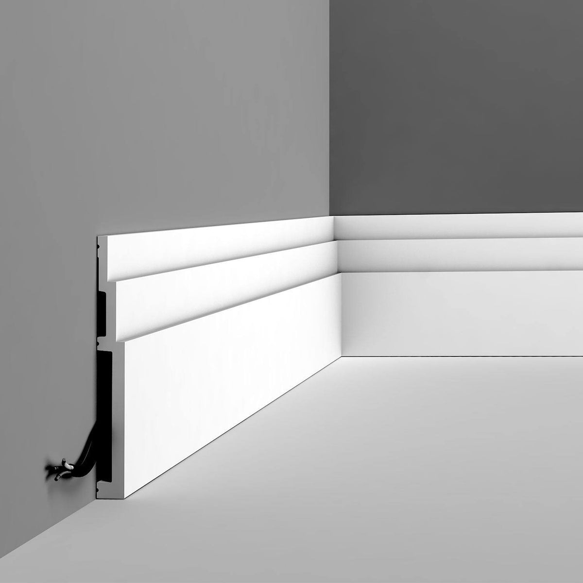Primed White Polystyrene Baseboard Moulding X215857